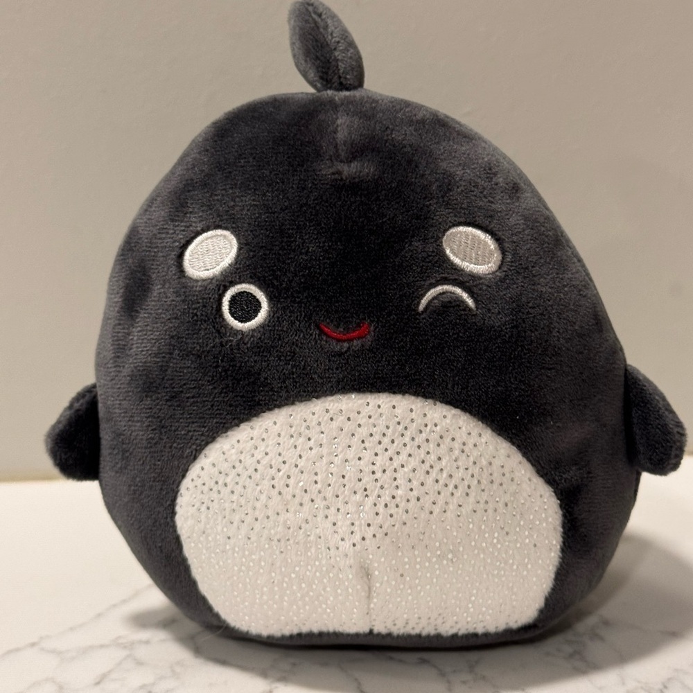 Kai the orca whale squishmallow